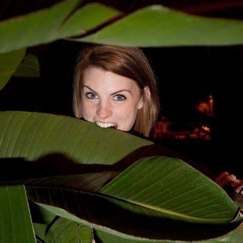 Get 22 Aubrey Belle Free Stripping And Nude Links At FreeOnes