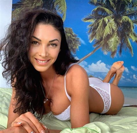 Romanian Porn Pics XXX Photos Sex Images App Page 3 PICTOA