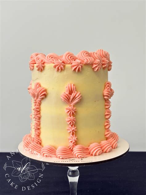 Bolo Semi Naked Vintage Ana Fabri Cake Design
