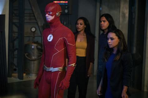 The Flash recap: Season 6, episode 1: Into the Void | EW.com