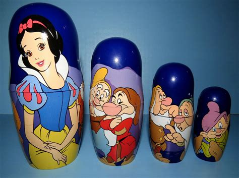 Filmic Light - Snow White Archive: Snow White Nesting Dolls from Disney ...