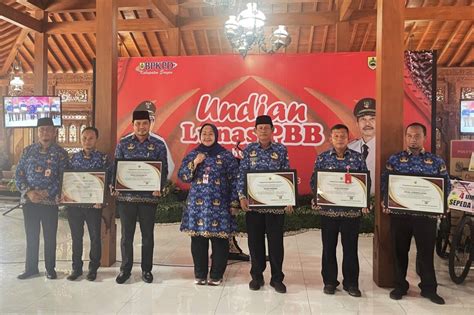 Capaian PBB Sragen Tahun 2023 Lampaui Target Pemerintah Provinsi Jawa