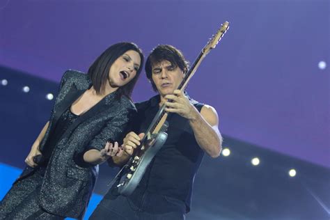 Laura Pausini E Paolo Carta Si Sposano Affisse Le Pubblicazioni