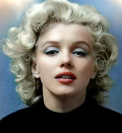 Marilyn Monroe Photos Marylin Monroe Short Blonde Blonde Hair Messy