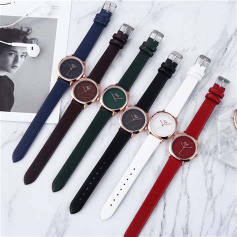 Simple Elegant Trendy Women Wristwatch Rose Gold Alloy Case Leather Band Female Quartz Watches