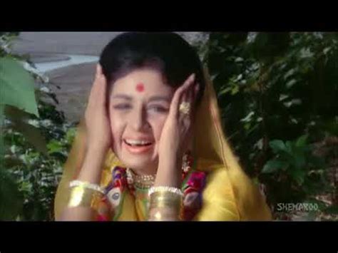 Lata Mangeshkar_Jaa Re Kaare Badra (Dharti Kahe Pukar Ke; 1969) - YouTube