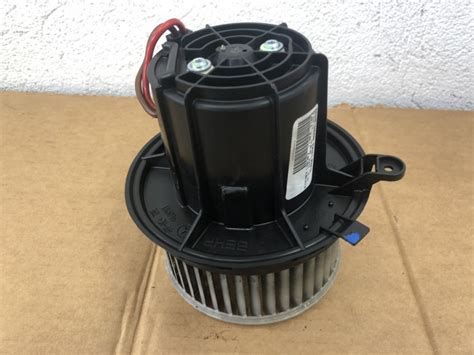 Ventilator Habitaclu Mercedes Benz E220 W212 170cp Automat Sedan 2009