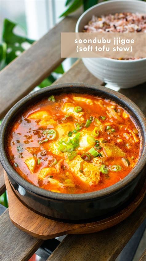 Easy Soondubu Jjigae Korean Soft Tofu Stew Cookerru Recipe