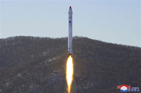 Se L Corea Del Norte Lanza Cohete Posiblemente Vinculado A Sat Lite