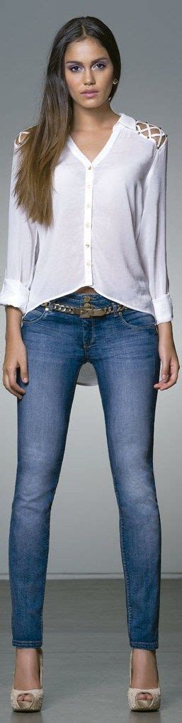 Venta Blusa Blanca Con Jeans En Stock