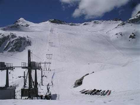 Si Scia Sulle Alpi Domenica Apre Il Ghiacciaio Presena Montagna TV