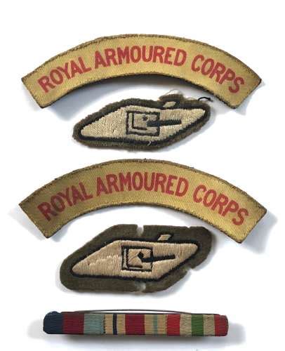 Ww2 Royal Armoured Corps Uniform Badge Group