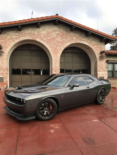 Dodge Challenger Hellcat