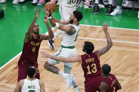 Celtics Derrotan A Los Cavaliers Con 41 Puntos De Tatum