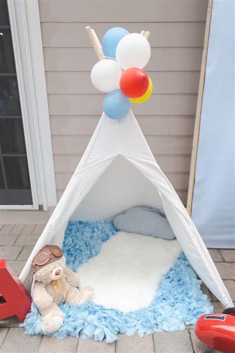 Hot Air Balloon Inspired Birthday Birthday Party Ideas Photo 1 Of 49 Catch My Party