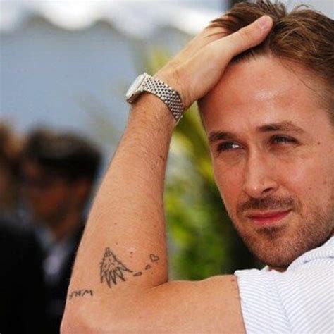 Ryan Gosling Bio, Age & Height - Creeto