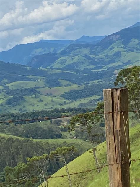 Paisagem De Minas Gerais Paisagens Brasileiras Paisagens Natureza Bela