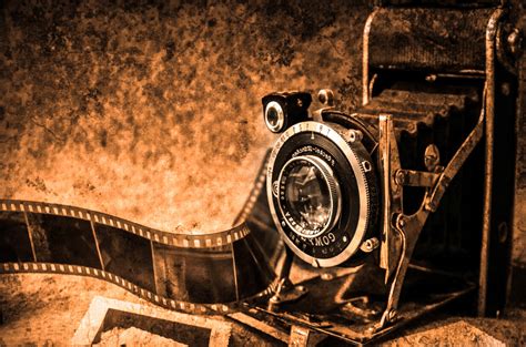 Old Camera Free Stock Photo - Public Domain Pictures 