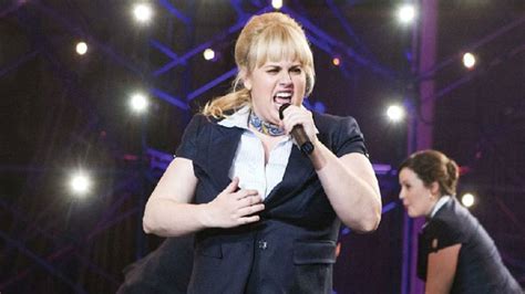 Notas perfectas Rebel Wilson tenía prohibido perder peso por contrato