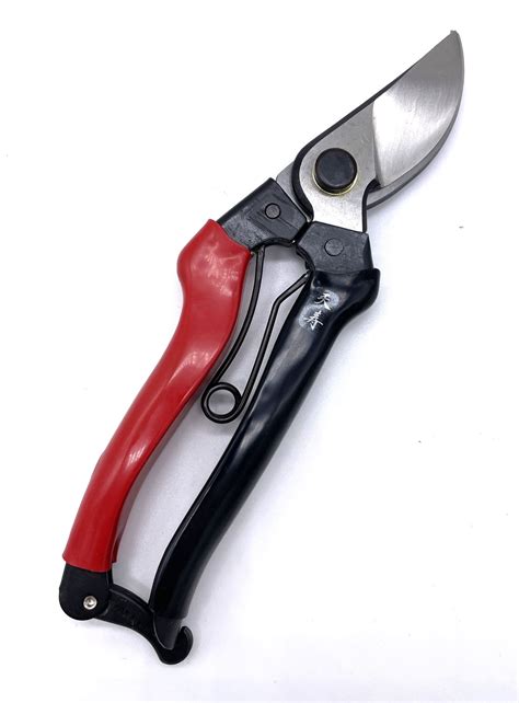 Секатор садовый TENJU 200 купить в Москве, доставка