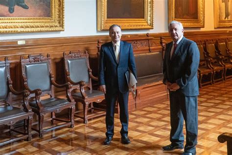 Reuni N Entre Alfonso Durazo Y Amlo En Palacio Nacional