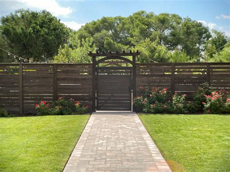 Jukebox Live App - The most popular rock song of 2003 is definitely Bon