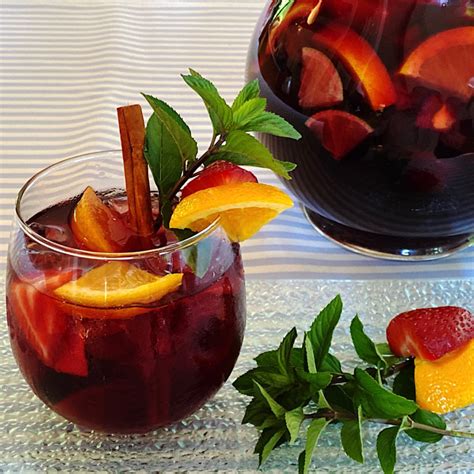 Easy Homemade Sangria Recipe For A Crowd 2023 AtOnce