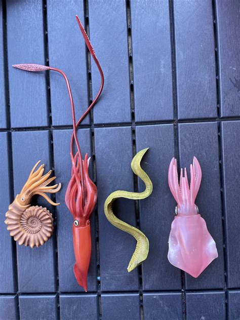 Calling all marine biologists! My mom got these for my daughter, and