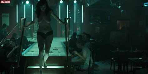 Naked Jill Savel In Ozark