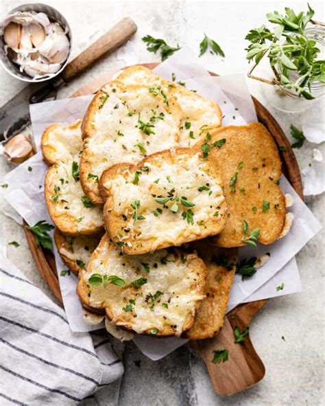 Texas Toast Garlic Bread Recipe Bites With Bri