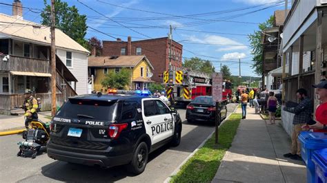 Crews Quell 2 Alarm Fire At Middletown Home Nbc Connecticut