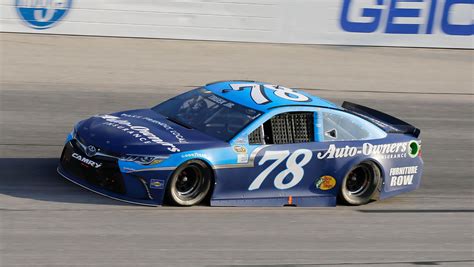 is martin truex jr engaged
