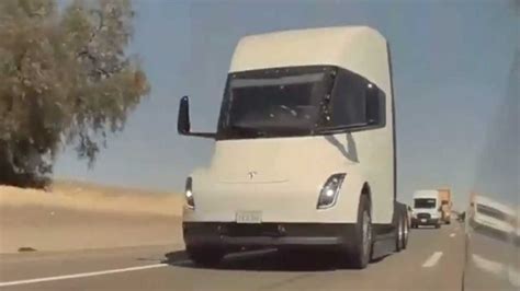 Tesla Semi Still Testing As Official Production Start Approaches