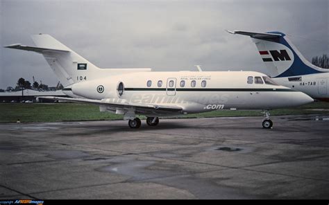 Hawker Siddeley HS 125 800B Large Preview AirTeamImages