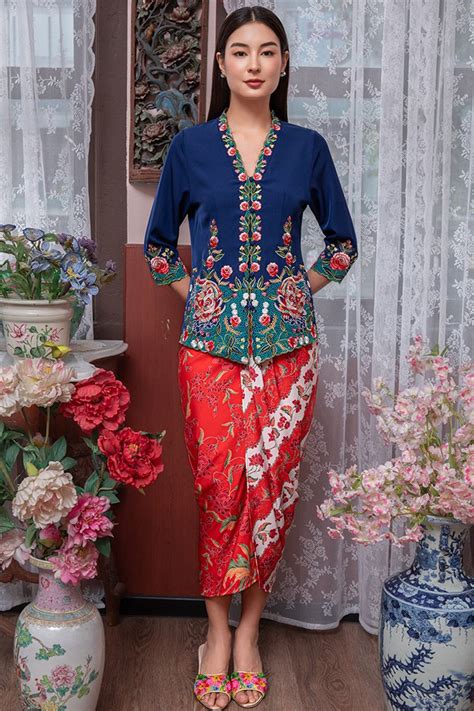 Asmara Batik Nyonya Skirt Jingga Faire Belle