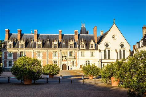 Chateau de Blois: Majestic History and Architectural Grandeur