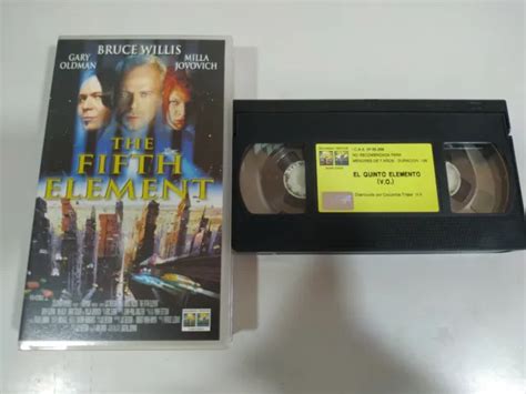 The Fifth Element Bruce Willis Milla Jovovich Vhs English Tape