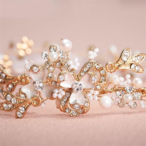 Buy Wholesale Elegant Bridal Wedding Rhinestone Alloy Pearl Snowflake