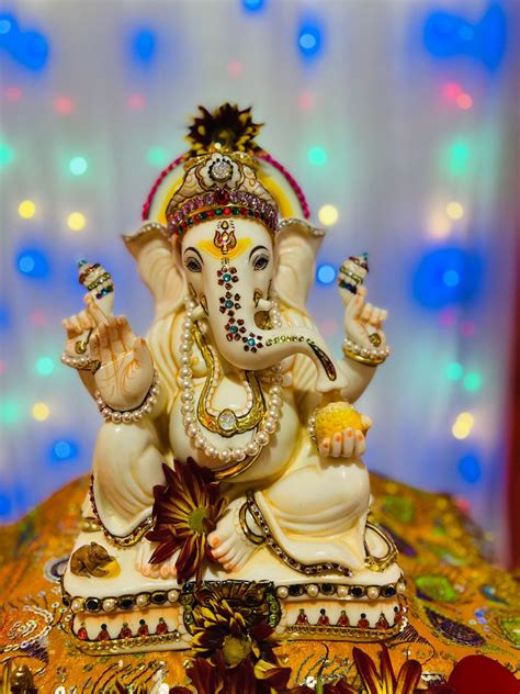 Ganesha Statue Stone Jewelery Studded Murti Perfect For Housewarming