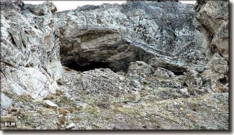 Myths, Legends, & Folklore...: Red-haired Giants of Lovelock Cave