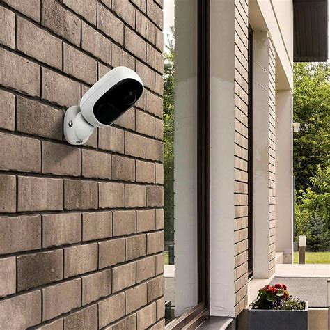 Камеры видеонаблюдения Wi-Fi: особенности оборудования