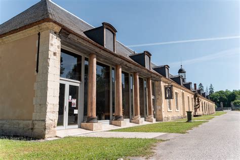 Le Th Tre Des Forges Royales La Petite Salle Qui Monte Gu Rigny