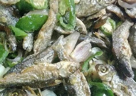 Resep Ikan Bilih Cabai Hijau Oleh Dian Anggraeni Cookpad