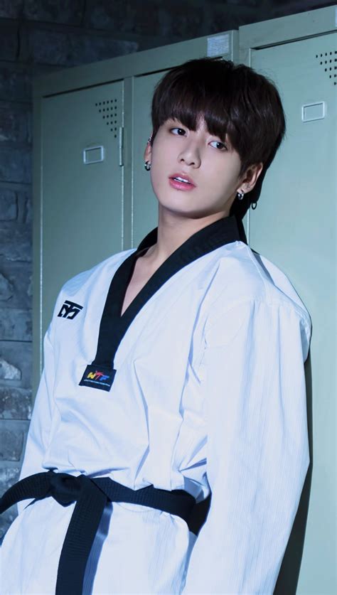 Pin By Dia On Jeon Jungkook ️ Jeon Jungkook Bts World Jungkook