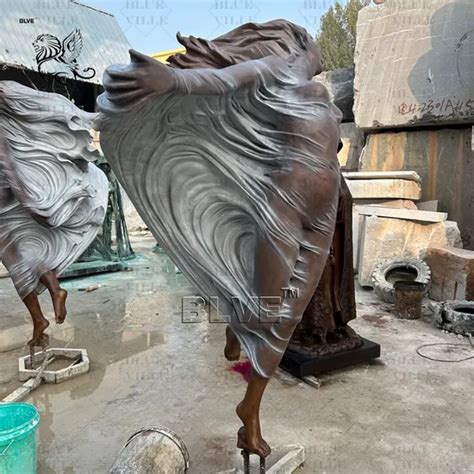 Factory Art Full Size Life Size Naked Wind Girl Brass Bronze Woman Garden Statues Sculptures