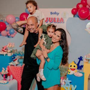 Wanessa Camargo e Dado Dolabella marcam presença no aniversário da