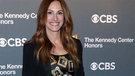 Julia Roberts Says She Has Made The Choice Not To Do Nude Scenes BBC News