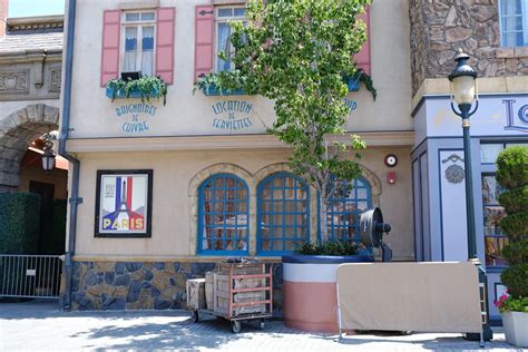 Universal Studios French Themed Building Dadadakko Flickr