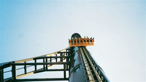 The Giant Drop - Intamin Amusement Rides