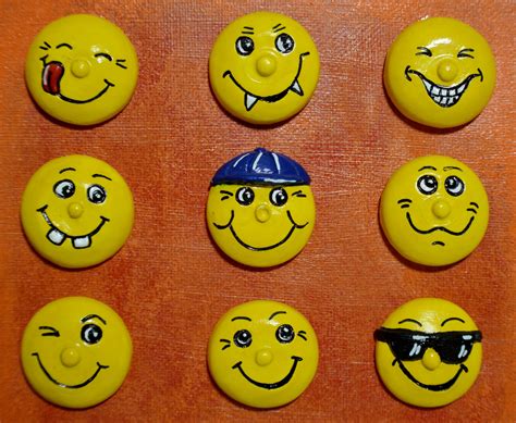 Gambar Kuning Tertawa Lucu Icon Tersenyum Emoticon Smilies